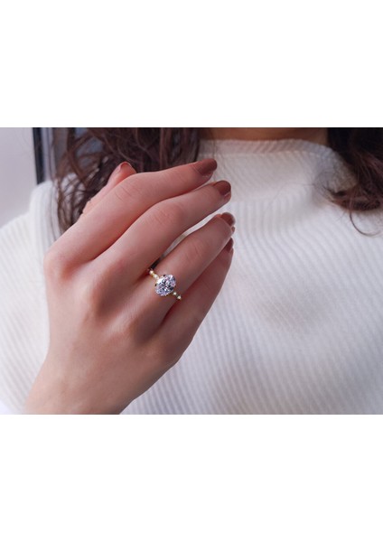 Pırlanta ve Beyaz Topaz Taşlı Nefertiti Yüzük 07R0203 fırsatları