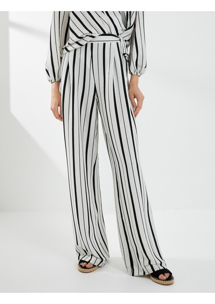 Bol Paça Pantolon Yüksek Bel Rahat Kesim Dokulu modelleri