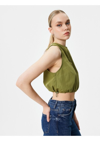Crop Üst Paraşüt Kumaş Kolsuz Beli Lastikli