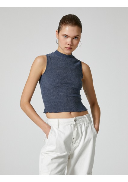 Crop Dik Yaka Atlet Slim Fit Viskoz Kumaş Karışımlı