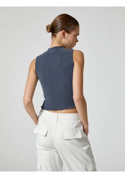 Crop Dik Yaka Atlet Slim Fit Viskoz Kumaş Karışımlı
