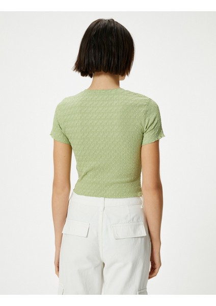 Dokulu Crop T-Shirt Kısa Kollu Bisiklet Yaka Slim Fit