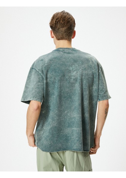 Oversize T-Shirt Yıkamalı Bisiklet Yaka Kısa Kollu fırsatları
