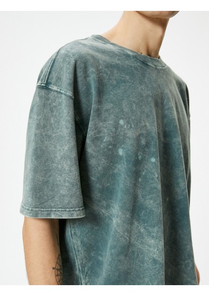 Oversize T-Shirt Yıkamalı Bisiklet Yaka Kısa Kollu indirimleri