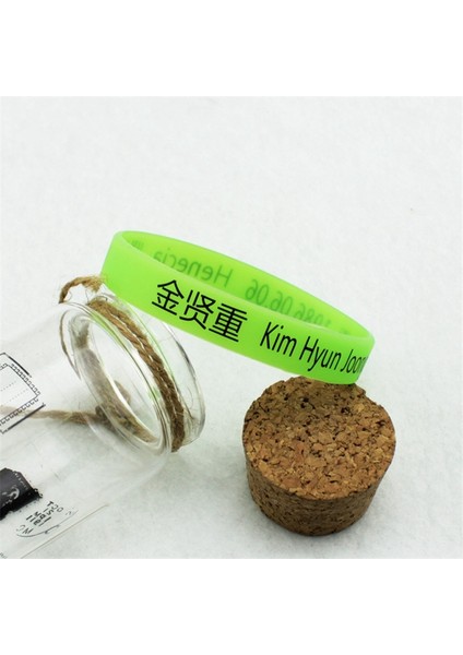 Beyaz Kpop Yıldızı Kim Hyun Joong Şeker Renk Silikon Spor Bilezik Kadın Best Friend Kauçuk Bileklik Erkekler Takı Pulsera Hediye (Yurt Dışından) fırsatları
