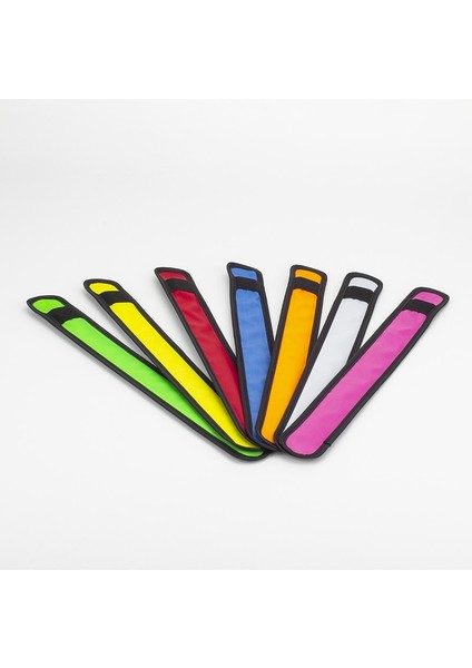 K3-9 2021 Yeni LED Işıklı Koşu Kol Bandı Bilezik Doğa Sporları Aydınlık Kol Bandı Gece Yansıtıcı Emniyet Kemeri (Yurt Dışından) indirimleri