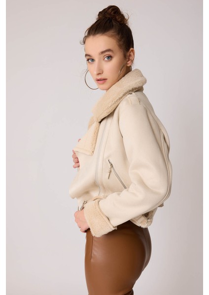 Içi Suni Kürklü Süet Crop Biker Ceket fırsatları
