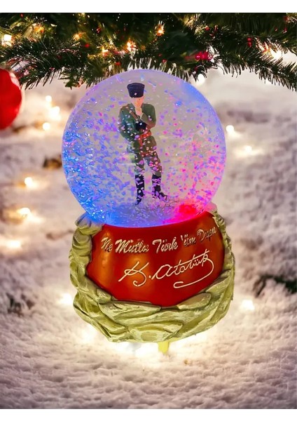 Atatürk Kar Küresi Işıklı Müzikli ve Püskürtmeli Büyük Boy Kar Küresi Izmir Marşı Müziği Çalan Rgb Aydınlatmalı 15CM x 10CM