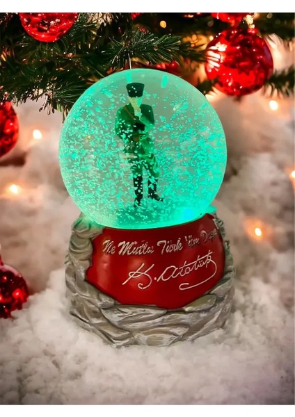 Atatürk Kar Küresi Işıklı Müzikli ve Püskürtmeli Büyük Boy Kar Küresi Izmir Marşı Müziği Çalan Rgb Aydınlatmalı 15CM x 10CM fırsatları