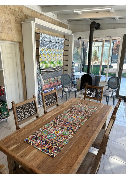Kare Etnik Motif Desenli Runner fiyatları