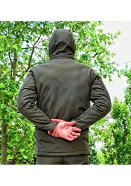 Softshell Su ve Rüzgar Geçirmez Mont Haki modelleri