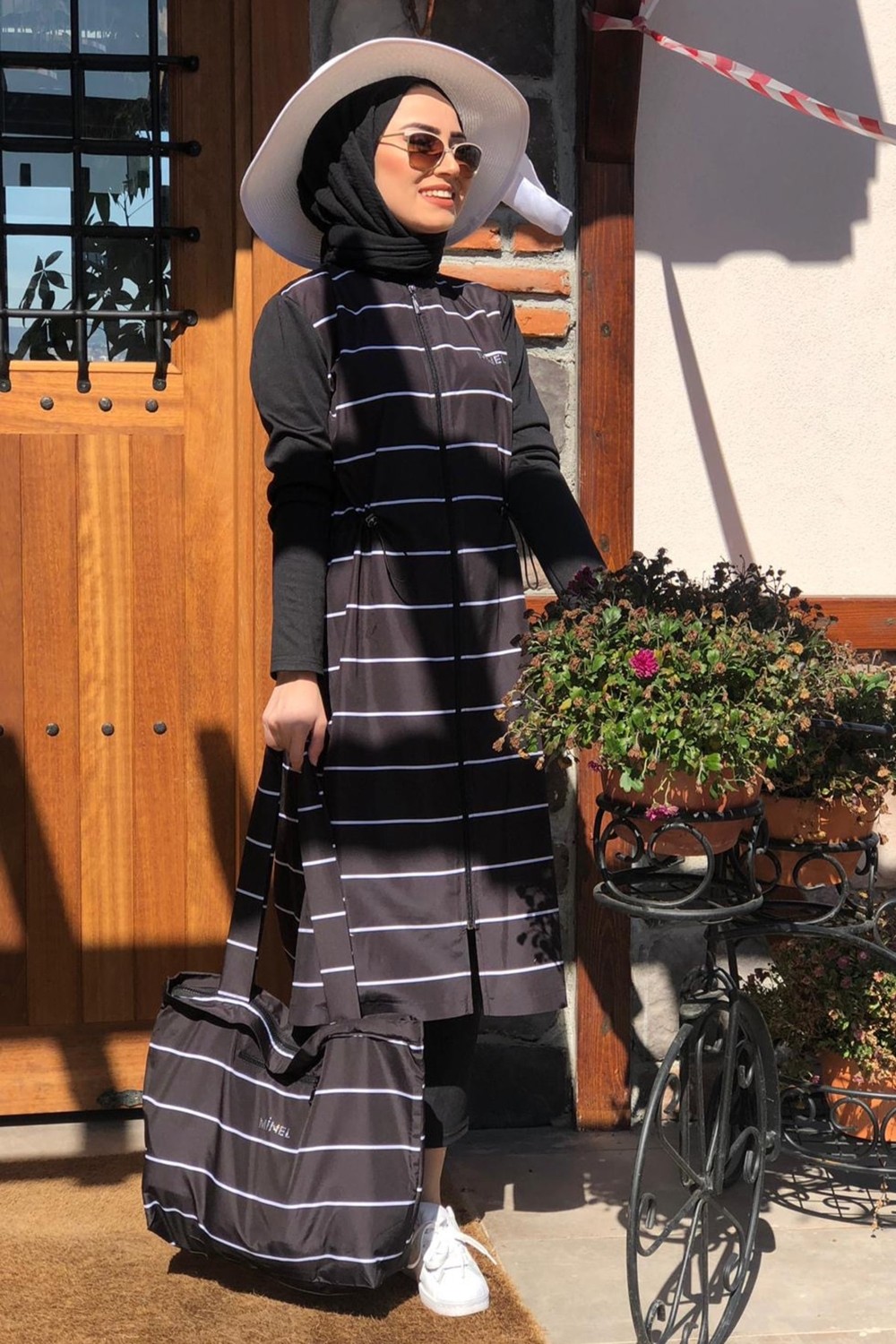Minel Kadın Çizgili Tam Kapalı Tesettür Mayo 2'li Set Siyah görsel 2