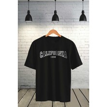 Medinenur Unisex California Baskılı Tshirt