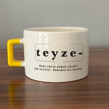 Mor Mürekkep Teyze Baskılı Sarı Kulplu C Fincan