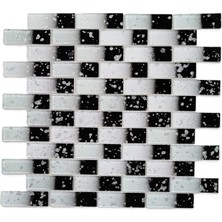 MozaiKristaL Mutfak, Banyo, Havuz, Sauna, Spa ve Yaşam Alanlarının Tüm Yüzeyleri Için Kristal Cam Mozaik. Cam Ölçüsü: 23X73 Mm. File Ölçüsü: 30X30 Cm. ( 1 Kutu = 11 File Karo = 1 M2 Fiyatıdır. )