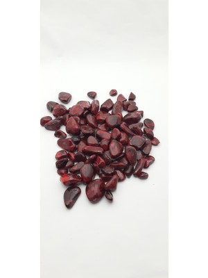 Seçilir Dekoratif Yakut Kırmızı Renginde Boyalı Vernikli Orta Büyüklükte (10-25 mm) Çakıl Taşı 350 Gr