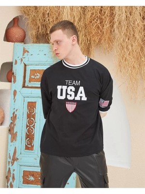 Erkek Nakış Işlemeli Ribanalı Oversize T-Shirt - Siyah