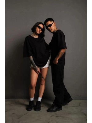 Tarz Yeri Erkek 24/1 Düz  Kalite Oversize T-Shirt - Siyah