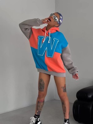 Tarz Yeri Kadın W Nakış Işlemeli Kapüşonlu Sweatshirt - Mavi