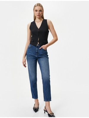 Koton Yüksek Bel Mom Fit Kot Pantolon Tencel-Pamuklu Kumaş Hafif Dar Paça Cepli Mom Jean