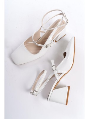 Modabuymus Mulia Beyaz Rugan Yazlık Mary Jane Kalın Topuklu Küt Burun Bantlı Ayakkabı