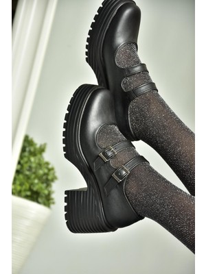 Fox Shoes R996055009 Siyah Kalın Topuklu Kadın Ayakkabı