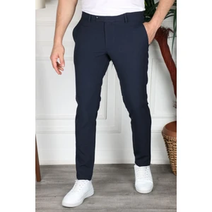 Erkek Lacivert Renk Italyan Kesim Slimfit Kumaş Pantolon
