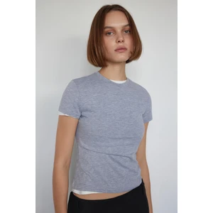 Gri Basic Pamuklu Slim Fit Tişört