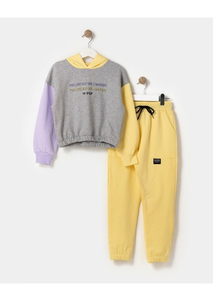 M.pop Kapşonlu Takım (7-10 Yaş)