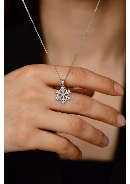 Zirkon Taşlı Rodyum Kar Tanesi Gümüş Kolye fiyatları