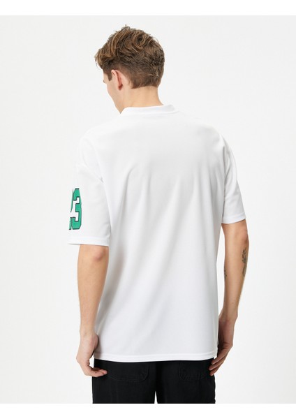 Oversize T-Shirt Kolej Baskılı Etiket Detaylı Bisiklet Yaka Kısa Kollu