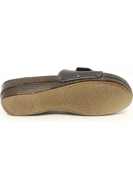 Pierre Cardin PC-7014 Kadın Günlük Cırtlı Anatomic Dolgu Taban Terlik