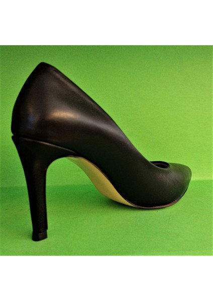Nish N4292 Kadın Hakiki Deri Kasik Stiletto Ayakkabı