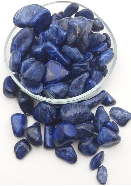 Dekoratif Indigo Mavi Renginde Boyalı Vernikli Orta Büyüklükte (10-25 mm) Çakıl Taşı 350 Gr