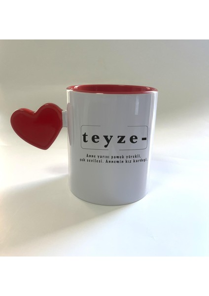 Teyze Baskılı Kırmızı Dolu Kalp Kulplu Mega Kupa