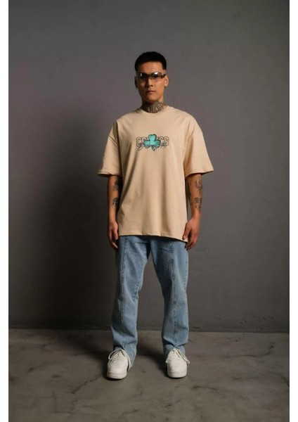 Erkek Sırt Baskılı T-Shirt - Bej fırsatları