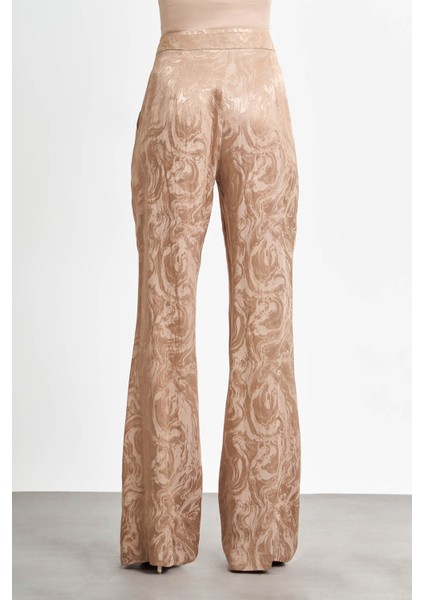 Saten Jakarlı Bej Pantolon modelleri