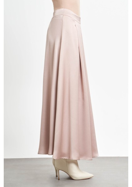 Önü Pileli Saten Bej Etek modelleri