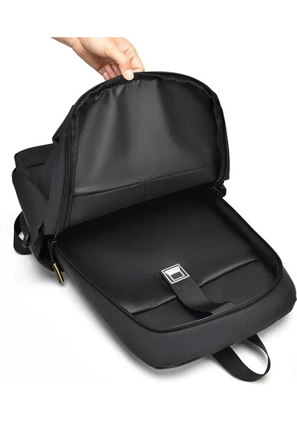 15.6 Inç Büyük Kapasiteli Unisex Omuz Çantası Pvc Su Geçirmez Öğrenci Eğlence Bilgisayar Sırt Çantası Banliyö Seyahat Bac (Yurt Dışından) indirimleri