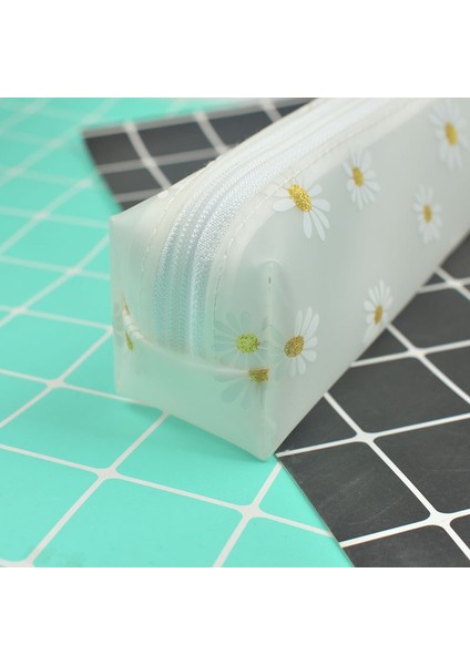 Stil B Yeşil Stil Yeni Kawaii Papatya Kalem Kutusu Şeffaf Papatya Şeker Rengi Hediye Okul Kalem Kutusu Kalem Çantası Okul Malzemeleri Kırtasiye (Yurt Dışından) indirimleri