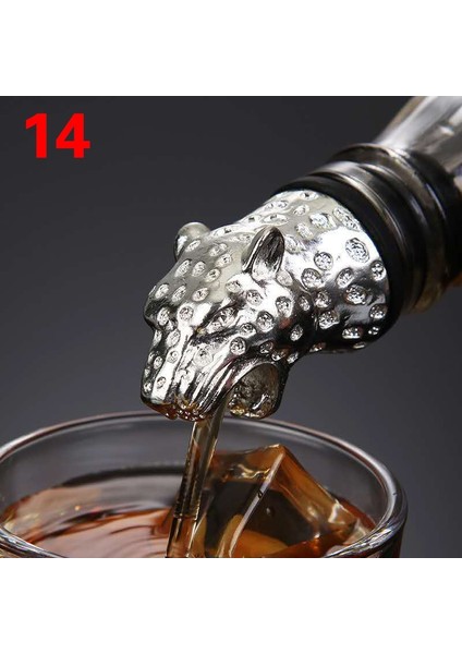 No.14 Tarzı Jagermeister Aksesuarları Şarap Dökücü Çinko Alaşım Geyik Elk Aslan Boğa Kafası Ağız Şarap Stoper Votka Araçları Için Alkol Dökücü Huni (Yurt Dışından)