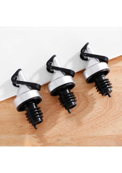 Altın 1 Adet Tarzı Ev Otomatik Zeytinyağı Püskürtücü Likör Dispenseri Kauçuk Şarap Dökücüler Flip Top Içecek Kırmızı Şarap Stoper Mutfak Alet Çubuğu Aksesuar (Yurt Dışından) fiyatları