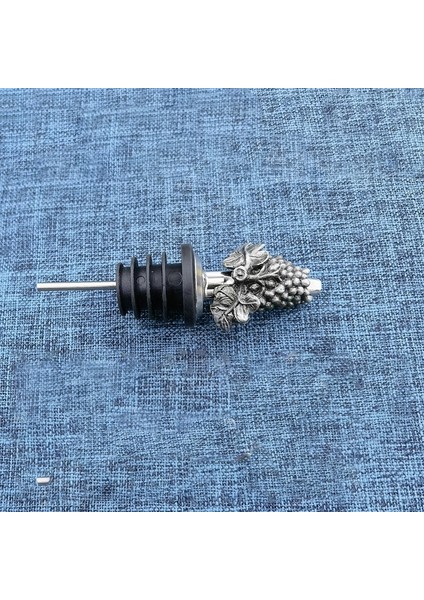 Teneke Rengi Üzüm Tarzı Üzüm Şekli Paslanmaz Çelik Şarap Likörü Dökücüler Konik Borulu Yağ Dispenseri Şişe Dökülen Musluklar Likör, Sirke, Şurup Zeytin (Yurt Dışından)