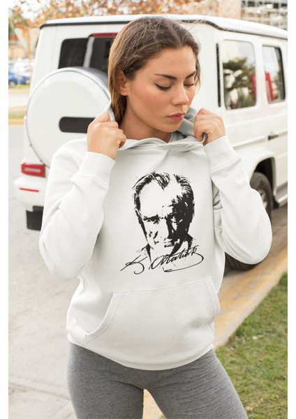 Oversize Kapşonlu Atatürk Baskılı Kadın Sweatshirt