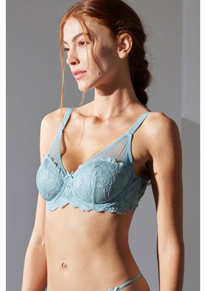 Kadın Dantelli Kapsız Toparlayıcı Sütyen