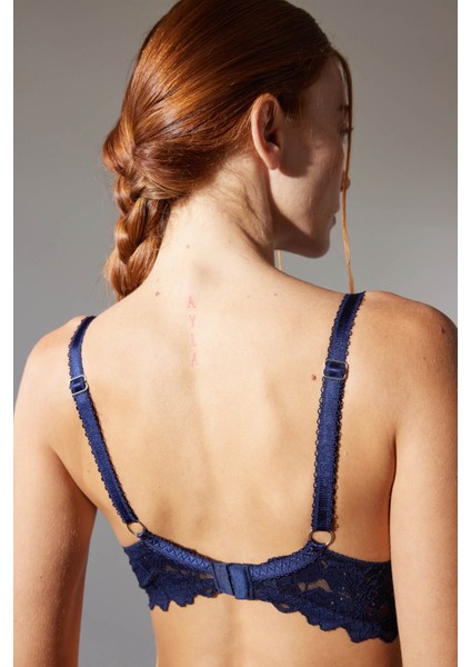 Kadın Dantelli Toparlayıcı Sütyen fırsatları