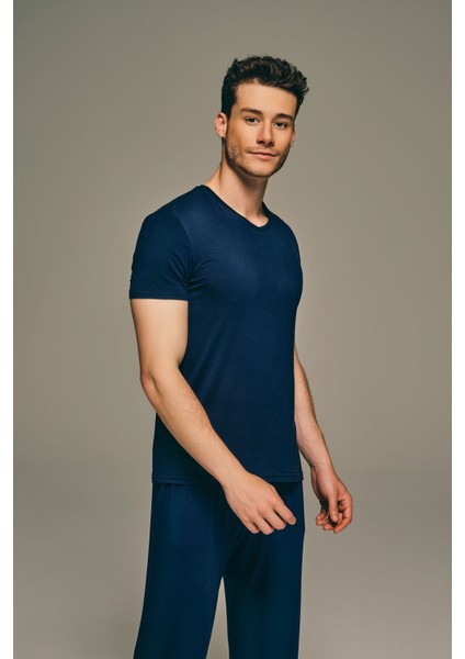 Erkek Basic Modal V Yaka Kısa Kollu T-Shirt fiyatları