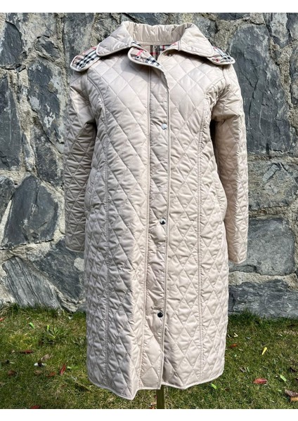 Kadın Büyük Beden Ekose 105 Cm Mevsimlik Açık Bej Kapitone Mont 1044