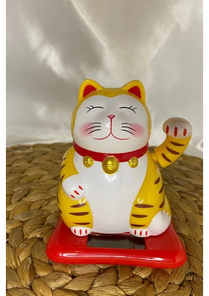 Maneki Neko Feng Shui Bereket Şans Mutluluk Çağıran Şans Kedisi Solar Panelli Hareketli Pati Maneki Neko Feng Shui 01