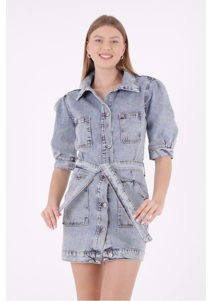 Balon Kollu ve Kuşak Detaylı Düğmeli Rahat/relaxed Kısa Kollu Kadın Kot Elbise Kar Açık Mavi Denim